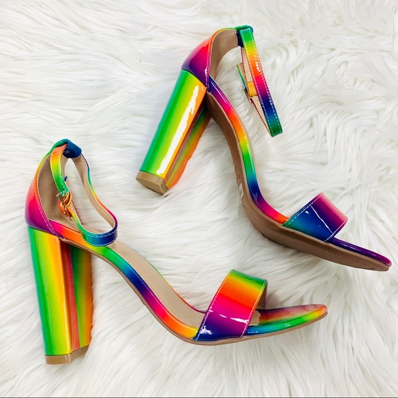 Multi patent heel - Picture 2 of 8